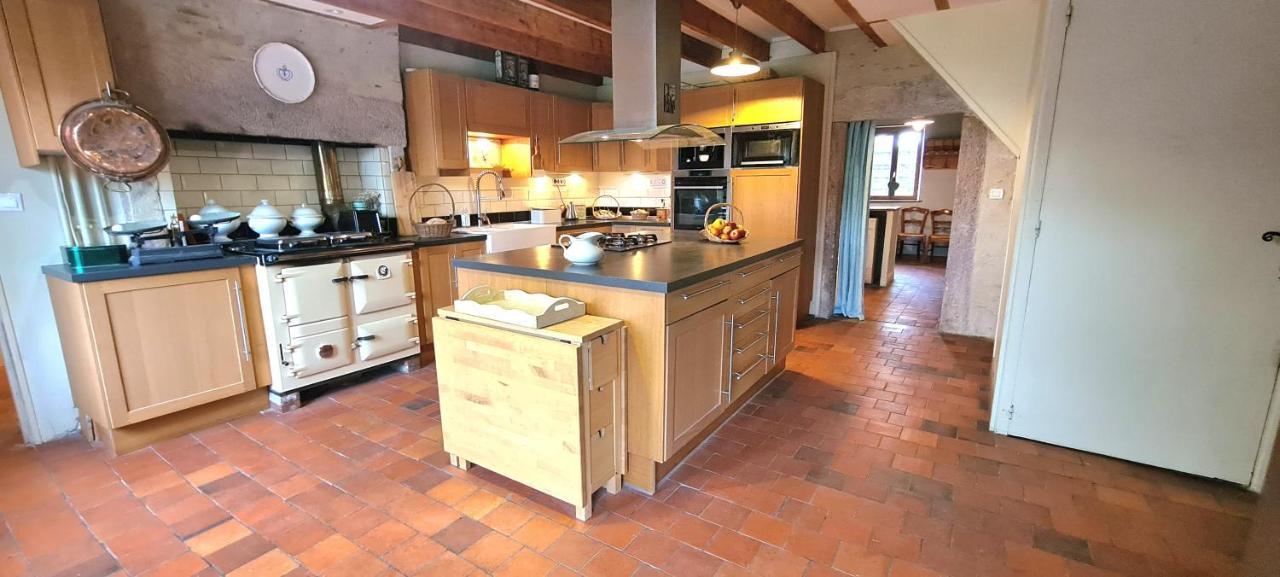 Le Terrier Maison De Campagne 250 M2 Grande Capacite 20 Couchages, 4500M2 De Terrain Villa Saint-Pierre-du-Chemin Exterior photo