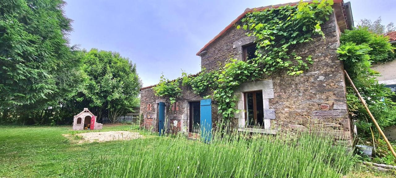 Le Terrier Maison De Campagne 250 M2 Grande Capacite 20 Couchages, 4500M2 De Terrain Villa Saint-Pierre-du-Chemin Exterior photo